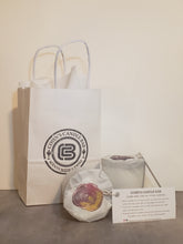 Load image into Gallery viewer, Apple-tini candle packaging